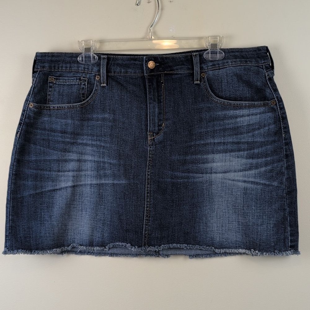 Signature by Levi Strauss Gold Dark Blue Denim High Rise Mini Skirt Size 18